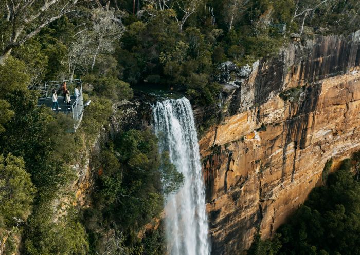 袋鼠谷(Kangaroo Valley)的菲茨羅瀑布(Fitzroy Falls) 袋鼠谷(Kangaroo Valley)菲茨羅瀑布(Fitzroy Falls)觀景點的鳥瞰圖