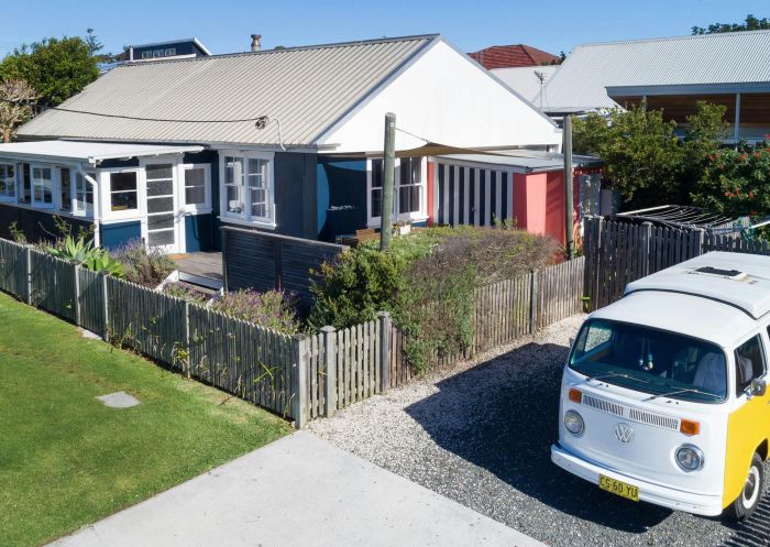 阿瓦隆小屋,庫拉榮 庫拉榮 (Currarong) Avalon Cottage 海濱別墅及 Kombi 廂型車外觀
