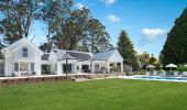 南部高地（Southern Highlands）Burrawang House 的花園景觀
